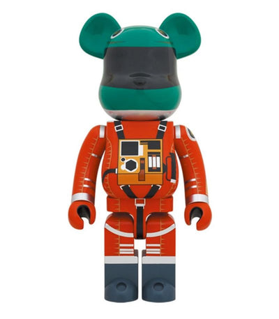 1000% Bearbrick 2001 A Space Odissey - Green helmet & orange suit